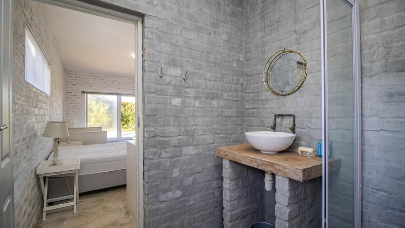 4 Bedroom Property for Sale in Jongensfontein Western Cape